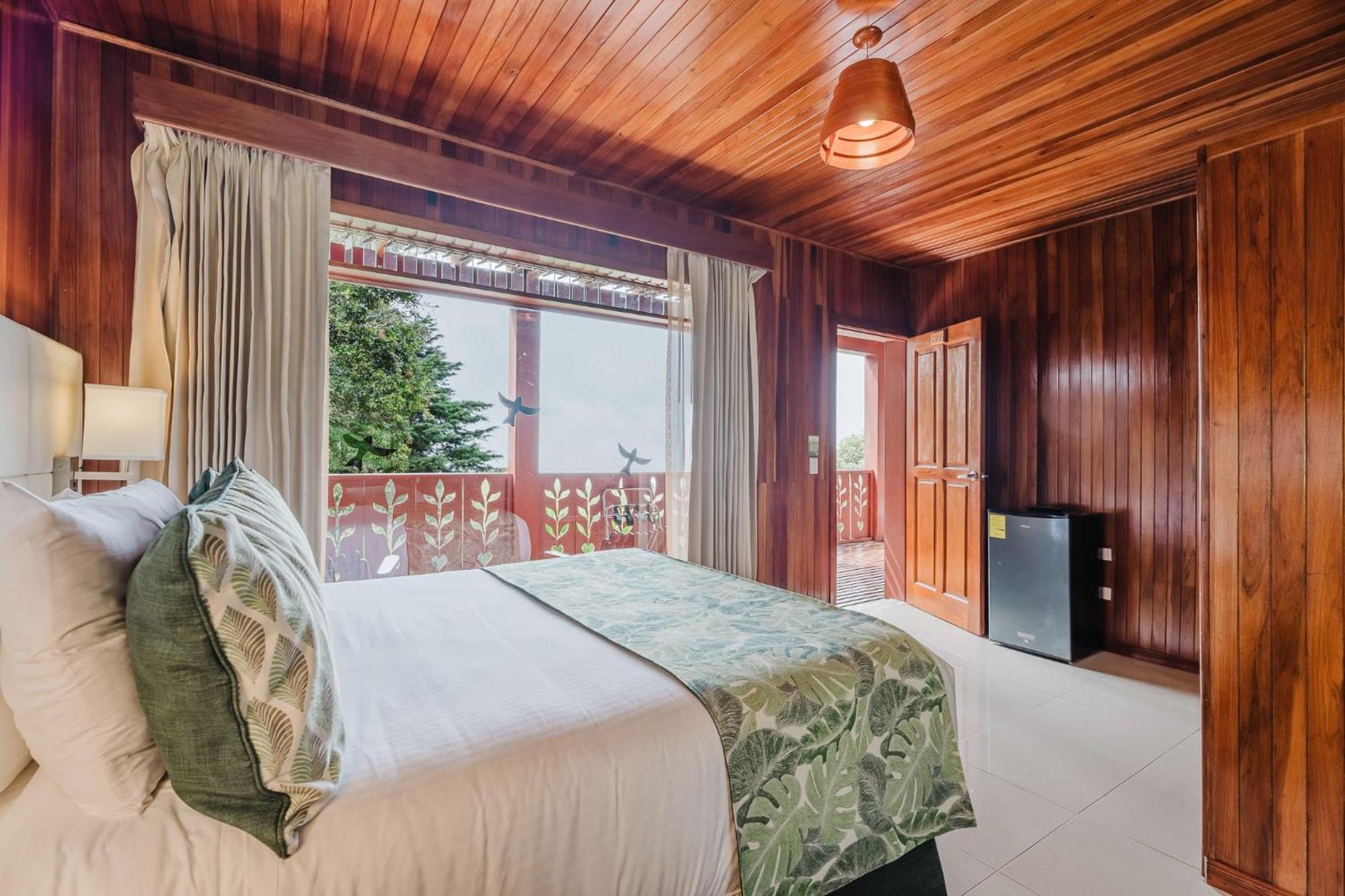 Hotel Heliconia - Monteverde Luaran gambar