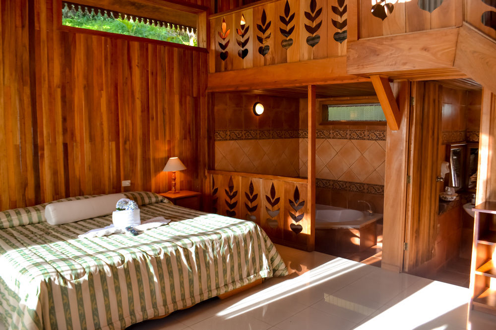 Hotel Heliconia - Monteverde Luaran gambar
